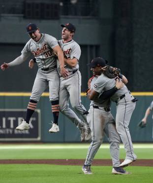 Tigres elimina a los Astros en Grandes Ligas y Mauricio Dubón hizo su análisis después de la caída