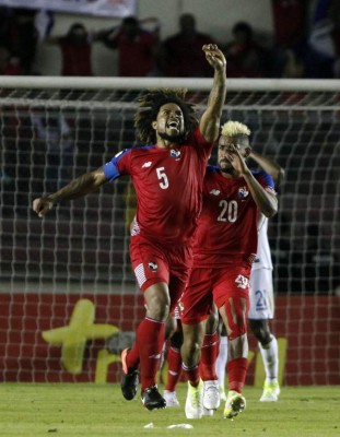 Las fotos más recordadas de los últimos choques entre Honduras y Panamá