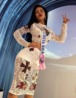 Las sensuales fotos de Gabriela Salazar en sus vacaciones en Costa Rica