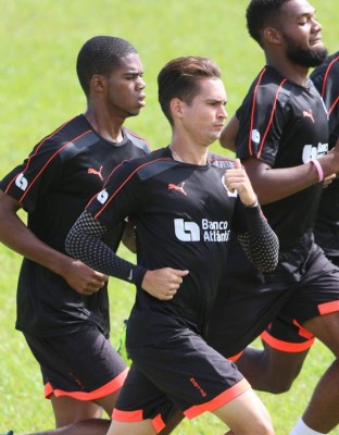 MERCADO: Delantero danés se prueba en Honduras y Buba López es noticia