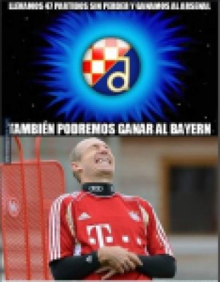 Los memes que dejaron las fallas del Chicharito ante el Barcelona