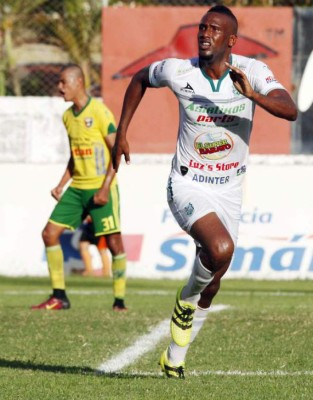 Refuerzos Top: Los extranjeros obligados a ser figura en Centroamérica