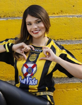 ¡INFARTANTE! Así es Sirey Morán, la hermosa madrina del Real España