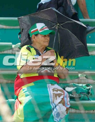 No se vio por TV: Bronca entre Yustin y Jhow, Héctor Vargas y sus reclamos