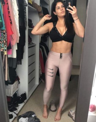 El lado más sensual y 'cool' de la periodista de ESPN, Carolina Padrón en las redes sociales