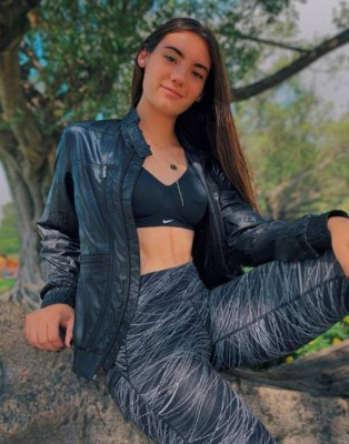 Así es Dayana Madrigal, la hermosa y joven jugadora de Chivas que enamora en México