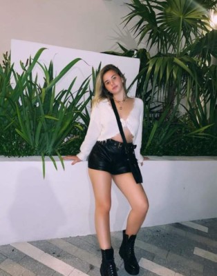 Escándalo: Estrella de la NBA le paga a una espectacular modelo para colarse a la burbuja