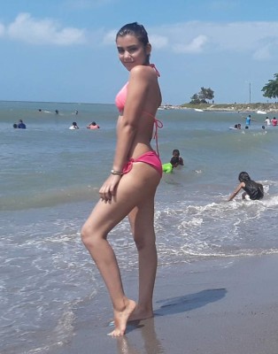 Sol, playa y arena: Comenzó el ambientazo de la Semana Santa en Honduras