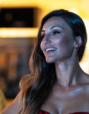 ¡Espectacular! Theo Hernández le celebra el cumpleaños a su preciosa novia periodista