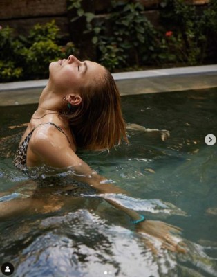 Sin prisa para decidir su futuro: Las espectaculares vacaciones de De Ligt con su novia