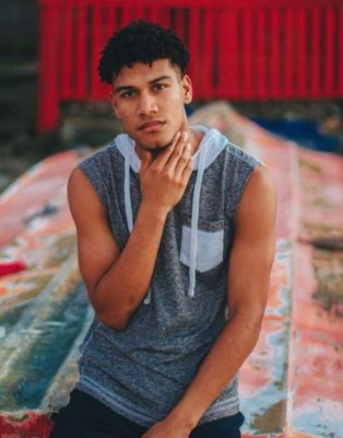 Modelo y cautivador en Instagram: la otra faceta de Carlos Palacios Jr, el hijo de 'Calolo' y jugador del Victoria