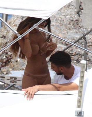 ¿Quién es? Así ha sido captada la espetacular novia de una de las figuras del Milan