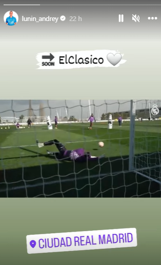 Así calientan el clásico los jugadores del Barcelona y Real Madrid: beso de Gavi, recuerdito de Benzema y el mensaje de Vinicius