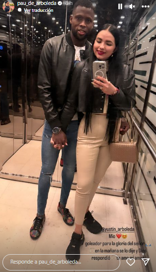 La fiesta del Olimpia tras proclamarse tricampeón invicto: futbolistas acompañados de sus parejas