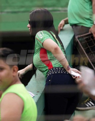 ¡DE INFARTO! Las fotos más atrevidas e inadvertidas de las edecanes de Liga Nacional&nbsp;&nbsp;