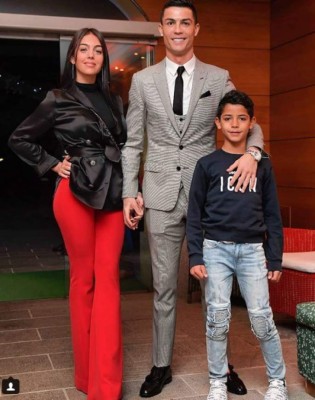 Todos en la mesa de Cristiano Ronaldo: Así fue la elegante cena de navidad de la Juventus