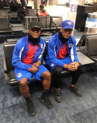 ¡Nieve y abrigos! Así se la pasa en Montreal el Olimpia previo al juego ante el Impact