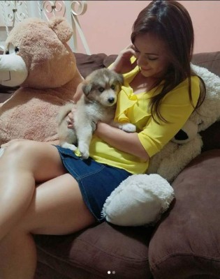 Así es Isabel Zambrano, la presentadora de TV que es conquistada por Diego Vázquez