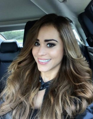 Yanet García, la lindura que apoyará al Tigres en la final en México