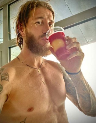 Impacta con su última foto: La increíble transformación física de Sergio Ramos a sus 34 años
