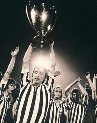 Las mejores fotos de Johan Cruyff en su época como jugador