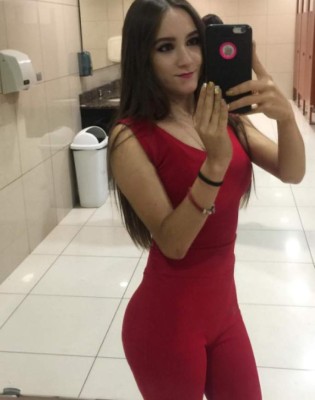 Ella es Lissy Ayala, la encantadora aficionada del Olimpia