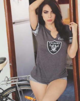 Isabel Zambrano y Jimena Sánchez, el otro duelo del México-Honduras