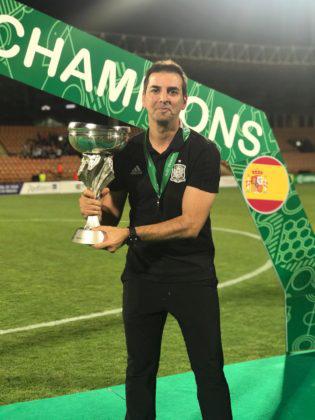 Las cosas que debes saber de Francis Hernández, el nuevo director deportivo de Honduras y su salida de España