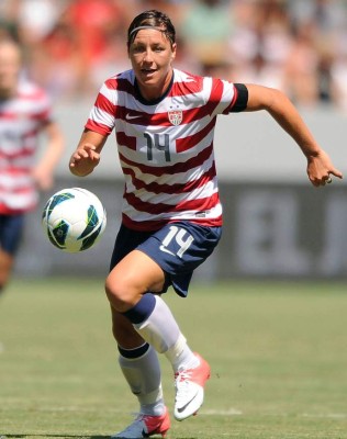 Las 10 mujeres nominadas balón de oro 2014.