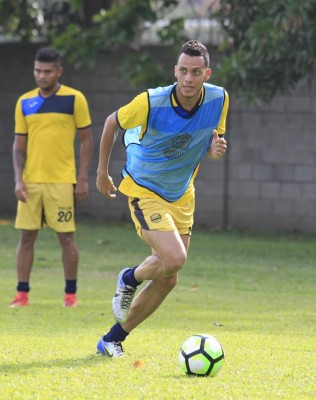 Solo para chicas: Los futbolistas más guapos de la Liga Nacional de Honduras