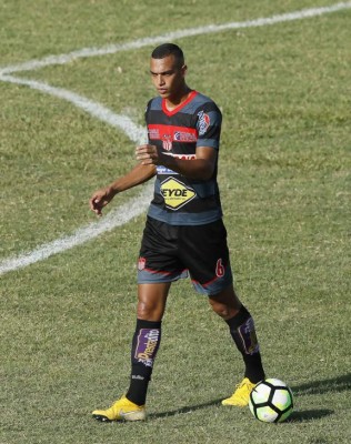 Los jugadores que quedan como agentes libres al terminar el Clausura