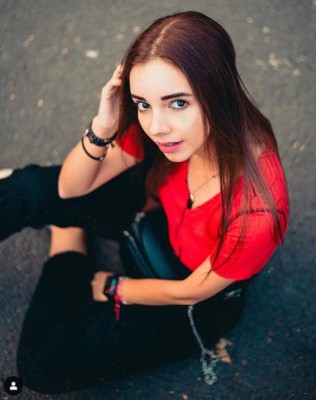 Aficionada se hace viral tras ''cambiar'' al Cruz Azul por el América y enloquece por CR7