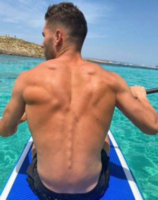 Zidane, 'cazado' disfrutando de sus vacaciones en familia y con su hermosa nuera, la ex de Asensio