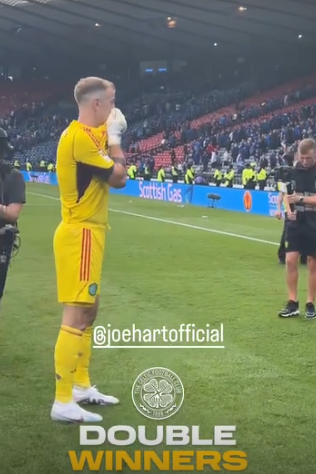 Así festejó Luis Palma el doblete del Celtic en su primer año en Escocia: ¡le puso ambiente al vestidor!