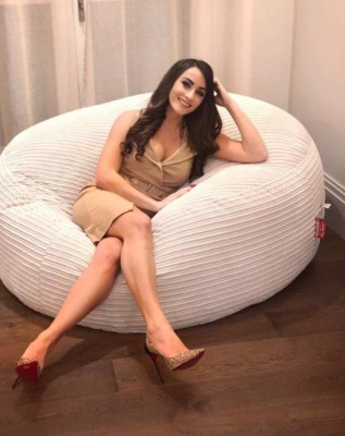 ¡Atención ticos! La bella esposa de un crack que enfrentará Costa Rica en Rusia