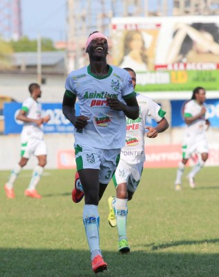 Futbolistas y técnicos de los países más extraños que jugaron en Honduras