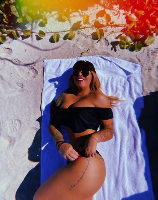 Neymar, impactado con las infartantes fotos de su hermana y sus amigas en las playas de Brasil