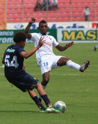 Elmer Güity y otros jóvenes prospectos que fueron 'borrados' en el Olimpia