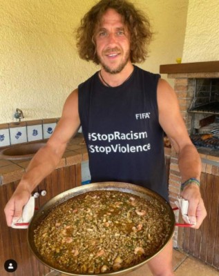 Rodeado de perros, su patrimonio y la polémica con sus hijas: así es la vida de Puyol tras dejar un vacío en el Barcelona