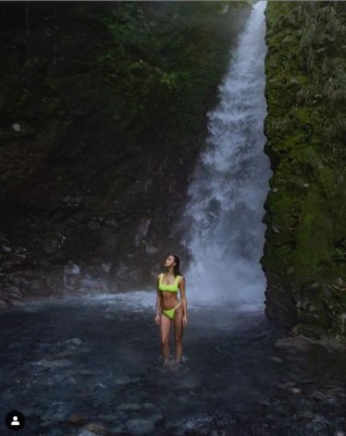 Irina Shayk, ex de Cristiano Ronaldo, deslumbra en sus vacaciones en Costa Rica