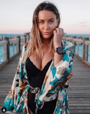 Yasmila Mendeguía, la nueva conquista que tendría Floyd Mayweather... ¡y que besó a Maluma!