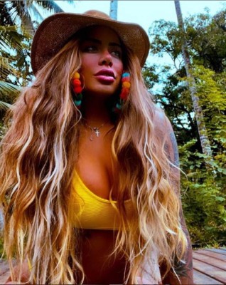 Las explosivas vacaciones de Rafaella, la hermana de Neymar, en un resort de lujo en las playas de Brasil