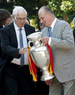 Fallece el exfutbolista y exentrenador español Luis Aragonés, el ‘Sabio de Hortaleza.