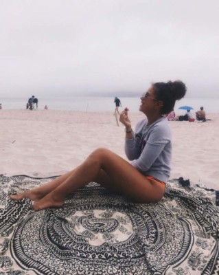 Sandra Montoto, la hermosa colocha novia de jugador del Barcelona