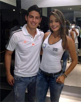 Así es Alejandra Buitrago, sexy periodista que dijo que Messi es colombiano