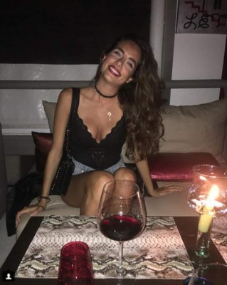 ¡Doctorcita! Flamante fichaje del AC Milán y su bella novia Irene González