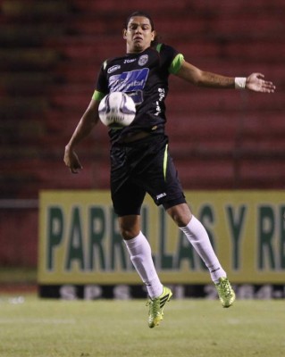 MERCADO: Costly planea irse, uno al extranjero y cuatro regresan a Olimpia