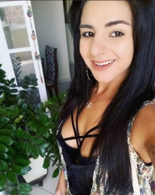 Camille Rodrigues, la sexy atleta paralímpica que deslumbra en Brasil