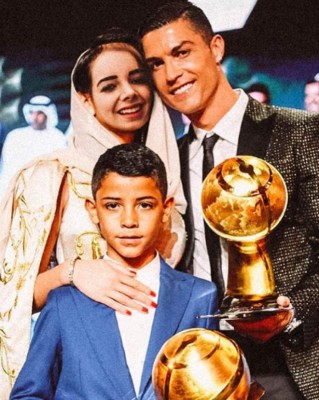 Aficionada se hace viral tras ''cambiar'' al Cruz Azul por el América y enloquece por CR7