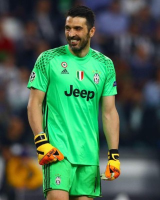 Descomunal: Sueldos de Dybala, Icardi, Buffon y Bonucci al descubierto